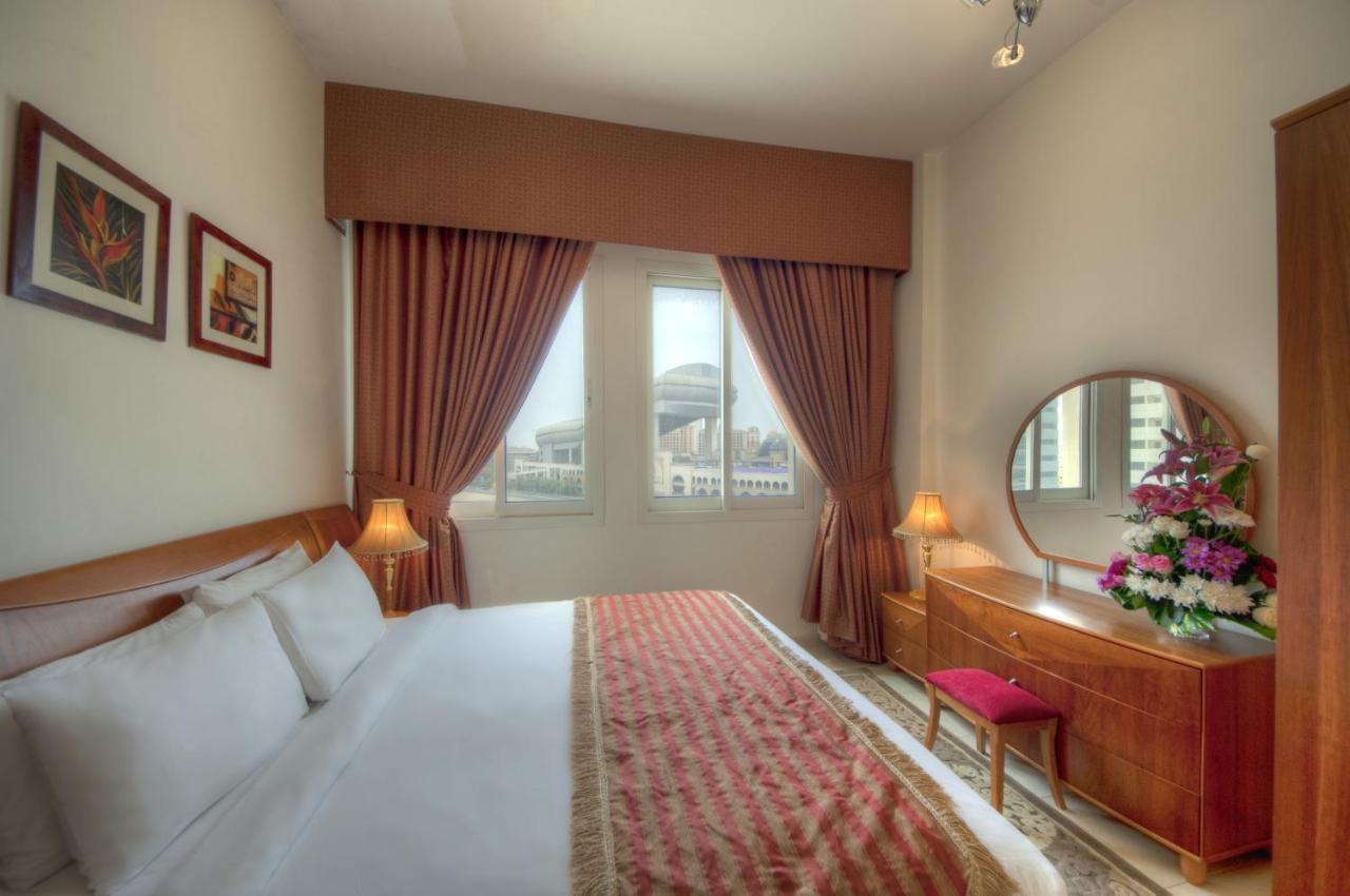 La Villa Najd Hotel Apartamentos Dubái Habitación foto